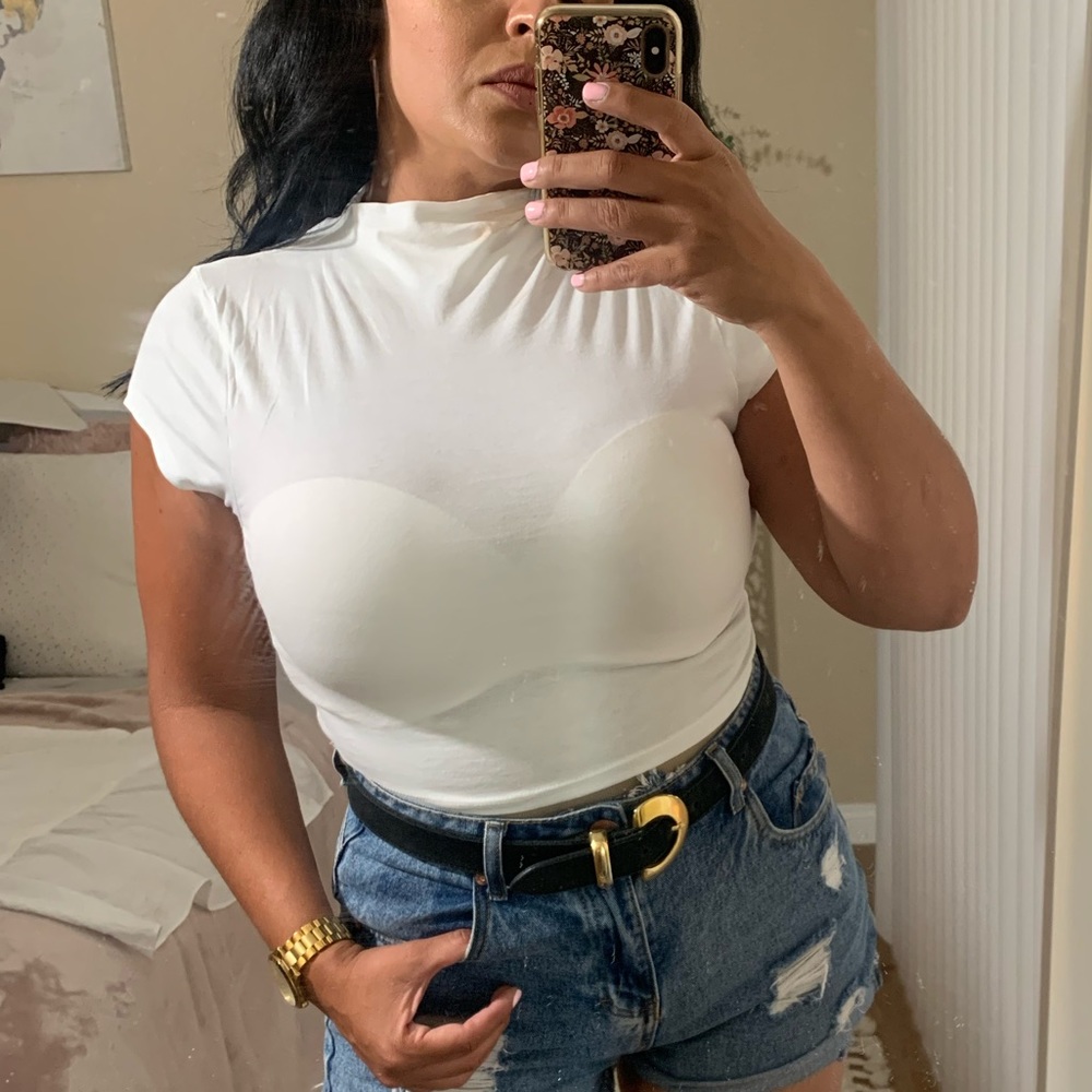 NEW Mock Turtle Neck Short Sleeve Crop WHITE Top - Picture 2 of 5
